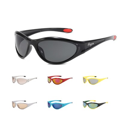 Cycling outdoor mountaineering with UV protection sunglasses