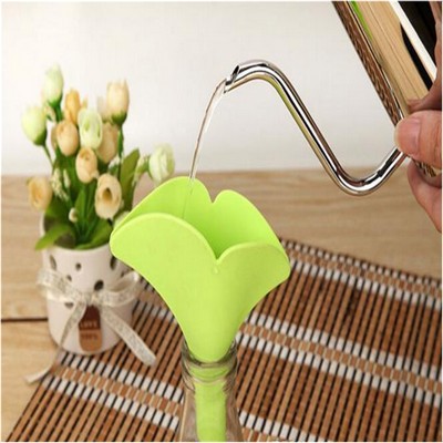 Silicone Leaf Heart Funnel