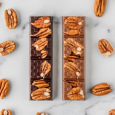 Classic Dark Chocolate Pecan Bar