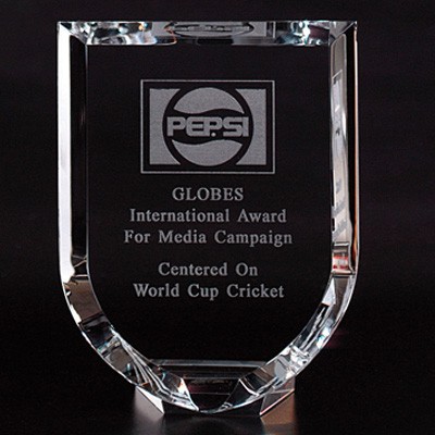 Optical Cut Crystal Shield Award (5½" x 4¼")