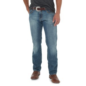 Wrangler® Men's Rocky Top Blue Retro® Slim Straight Jeans