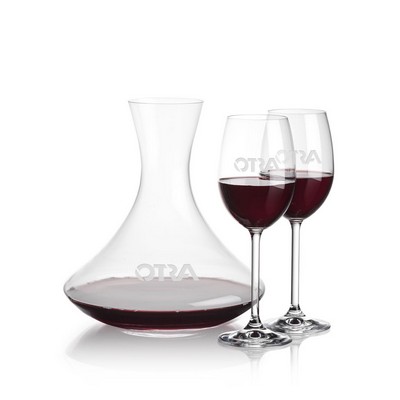 Senderwood Carafe & 2 Woodbridge Wine