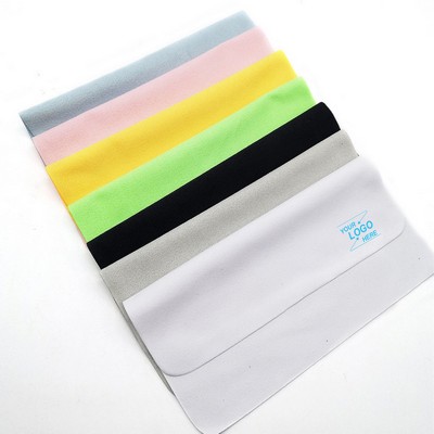 Cleaning Eyeglasses Cloth