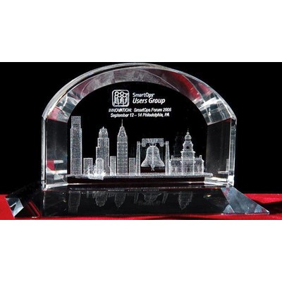 3-D Crystal Philadelphia Skyline in Grand Arch Award w/Customization (5 1/8")