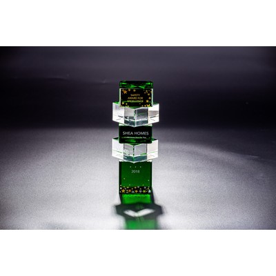 Twilear Crystal Green Award (2"x2"x6.9")