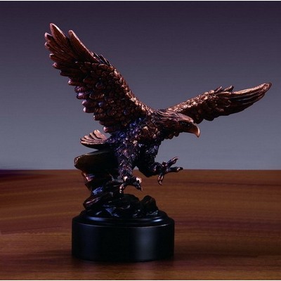 Swooping Eagle Trophy w/Round Base (8.5"x8")