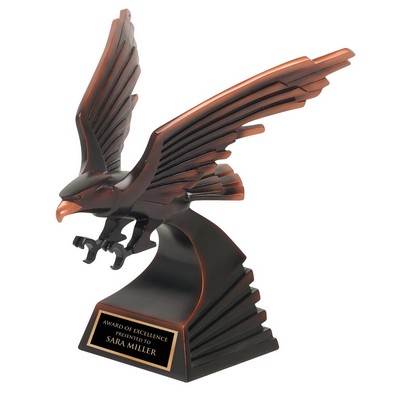 Eagle, Strike - Majestic Resin Eagle Series - 9"