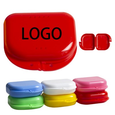 Mouth Guard Case Retainer with Vent Holes