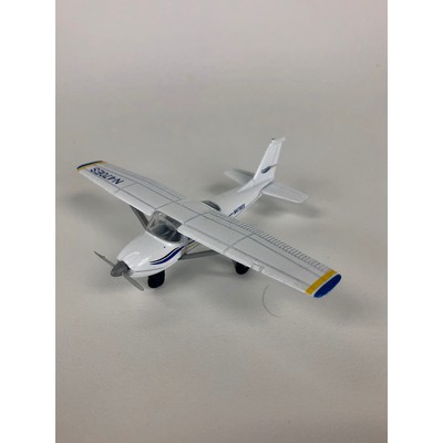 Cessna 1:42 Scale C172 Airplane