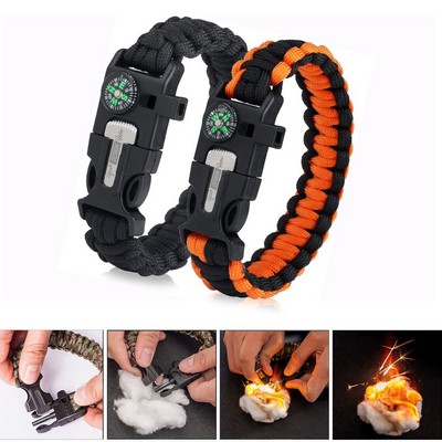 Paracord Bracelet With Flint Fire Starter