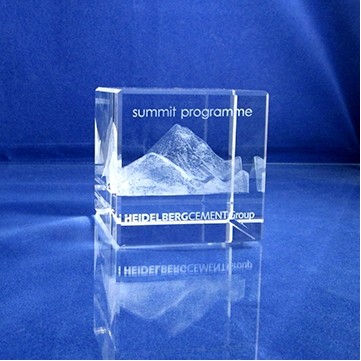 2" Beveled Edge Optical Crystal Cube Award