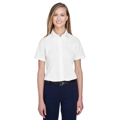 Devon and Jones Ladies' Crown Collection® Solid Broadcloth Short-Sleeve Woven Shirt