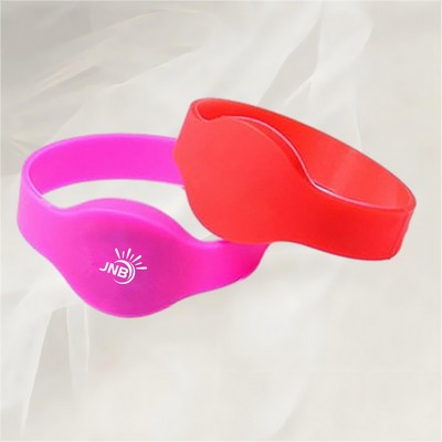 Secure Silicone Wristband