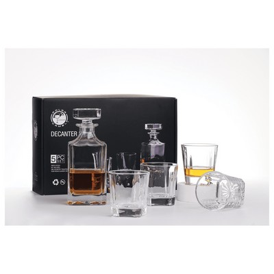 750 ml Polar Camel Square Decanter and Four Glasses