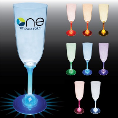 7 Oz. Champagne Glass w/ Light Up Contrast w/ Standard Stem