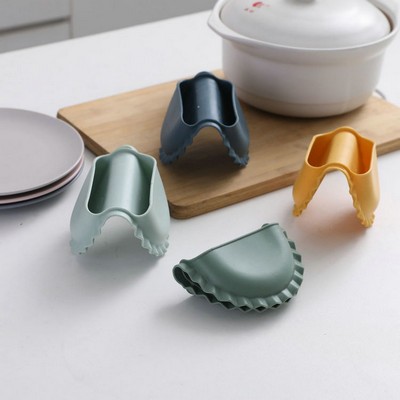 Dumpling Shaped Heat Resistant Pinch Mitts