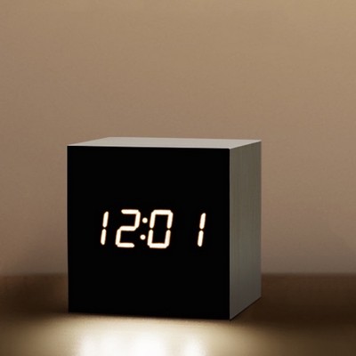 Student Simple Bedside Electronic Alarm Clock