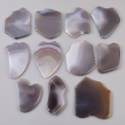 Heart-shaped Jade Gray Agate Gua Sha Massager