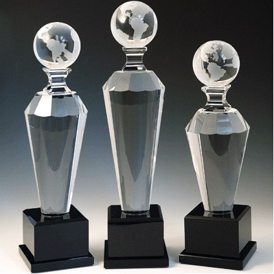 2 In 1 Black/Clear Crystal Globe Trophy