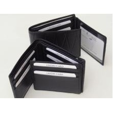 Leather Bi-Fold Wallet w/Right Flap