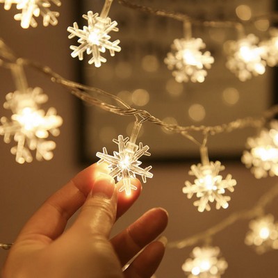 6M 40 Bulb Snowflake String Lights