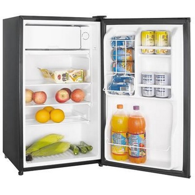 Magic Chef 3.5 Cu. Ft. Refrigerator - Black