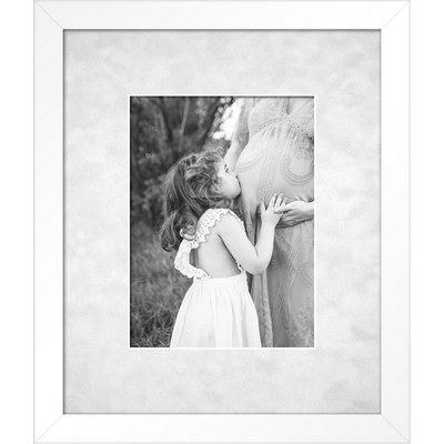 Rimouski (White/White) - Vibrant 6x8 Photo Frame 11.5x13.5