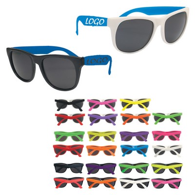 Sunglasses with UV Lens