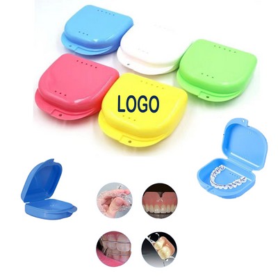 Dental Retainer Case With Vent Holes