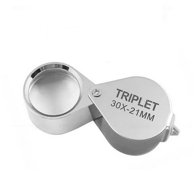 Foldable metal magnifiers