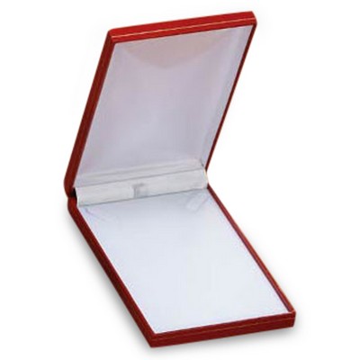 Carter Leatherette Medium Necklace Box