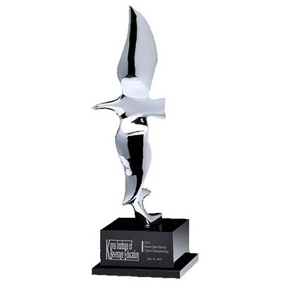 Free Flying Eagle Award 12"H