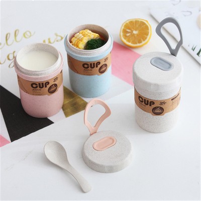 Portable cereal breakfast soup cup with sealed lid and silicone grip ring