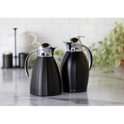 Marquette Series Black Onyx Carafe w/Push Button Lid (1 Liter)