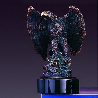 Copper Finish Eagle w/Relaxed Wing Trophy on Round Base (4.5"x6")