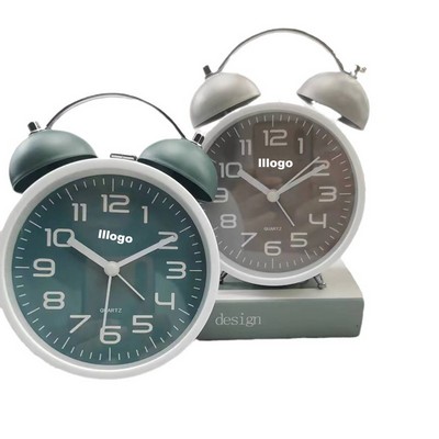 3.5-Inch Battery-Powered Retro Alarm Clock