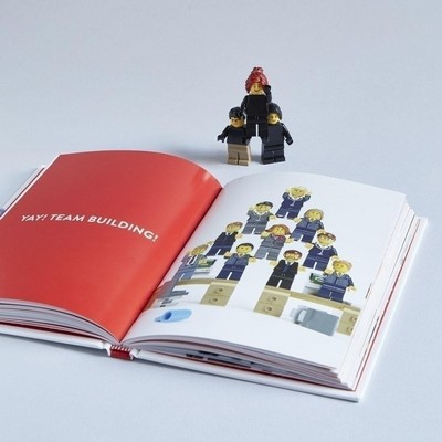 LEGO: We Just Click (Little LEGO® Love Stories)