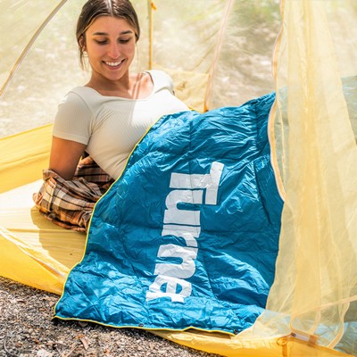 Outdoor Puffy Blanket