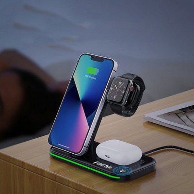 Magnetic 3 in 1 Wireless Charging Station Wireless Charging Pad Travel Charger For Multiple Devices