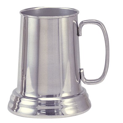 21 Oz. Polished Acrylic & Aluminum Tankard