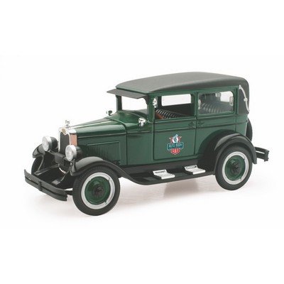 1/32 1928 CHEVY® IMPERIAL LANAU 4 DOOR with Full Color Decals (Both Doors)