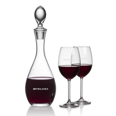 Malvern Decanter & 2 Blyth Wine