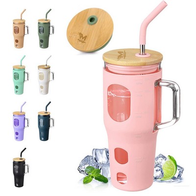 This glass tumbler and straw with cover specially designed for car cup holder