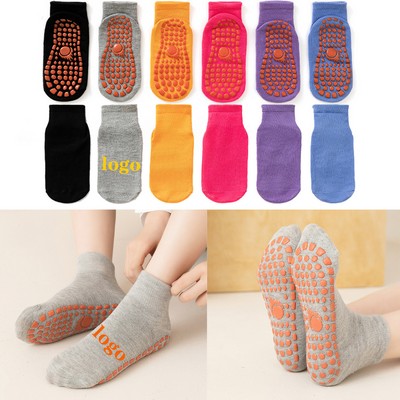 Unisex Non Slip Mid-Length Grip Socks